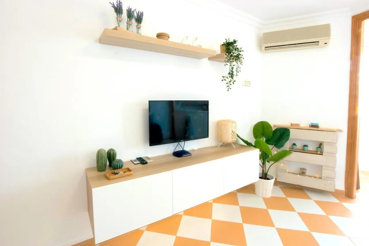 Nice And Cozy Studio At The Beachfront Benalmadena