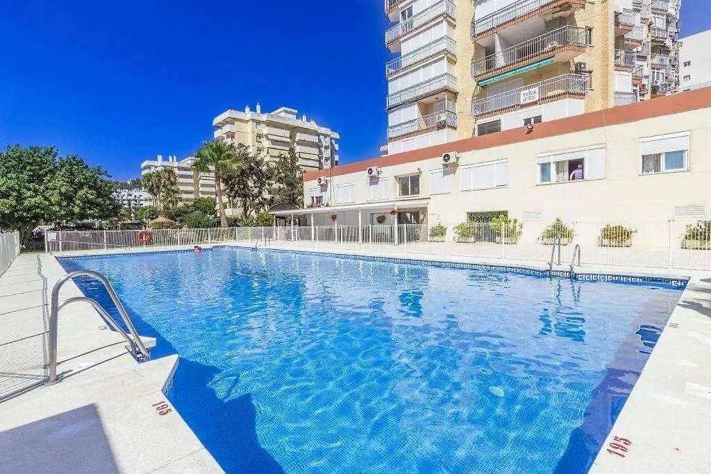 Nice And Cozy Studio At The Beachfront Benalmádena Apartamento